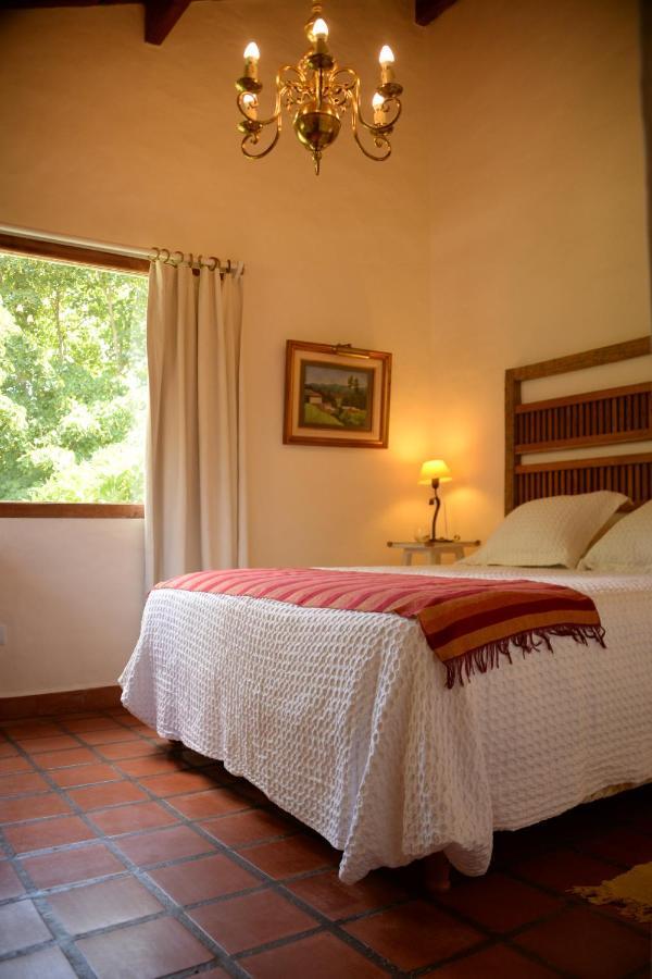 Golf - Casa De Huespedes Villa Tandil Eksteriør bilde